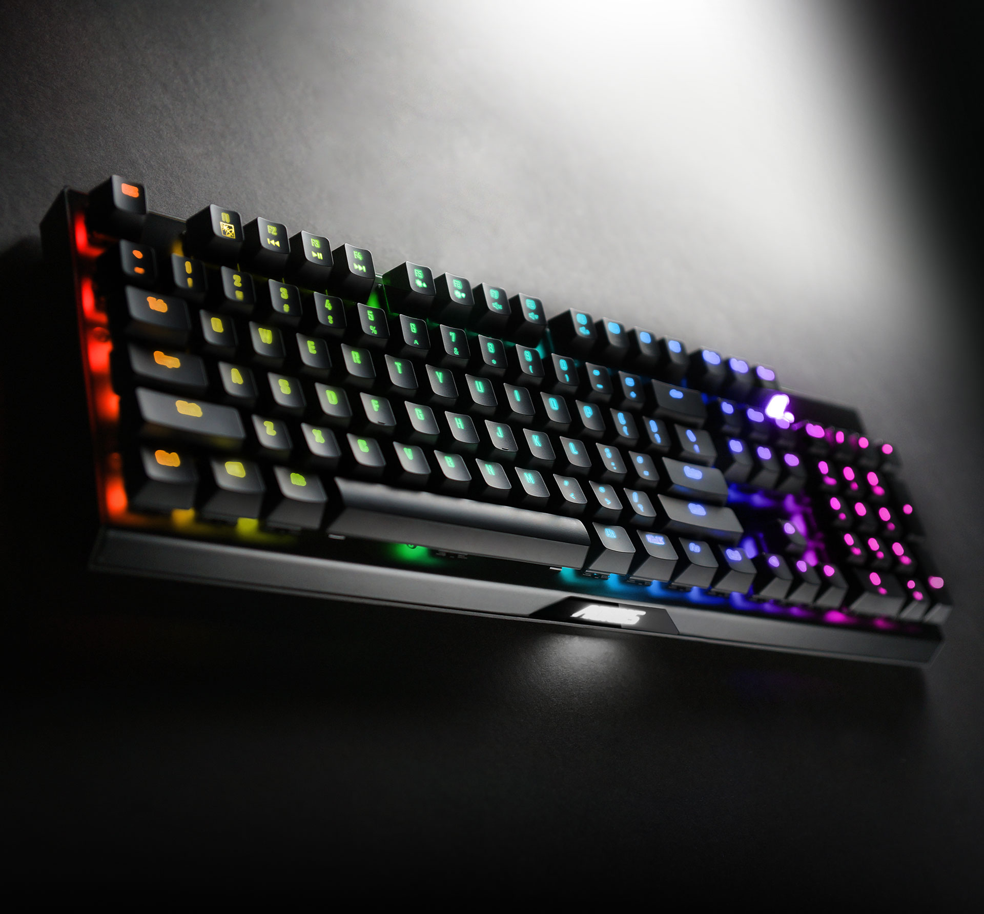 Bàn phím cơ GIGABYTE AORUS K9 RGB - Red Switch có thiết kế và tính năng hữu ích